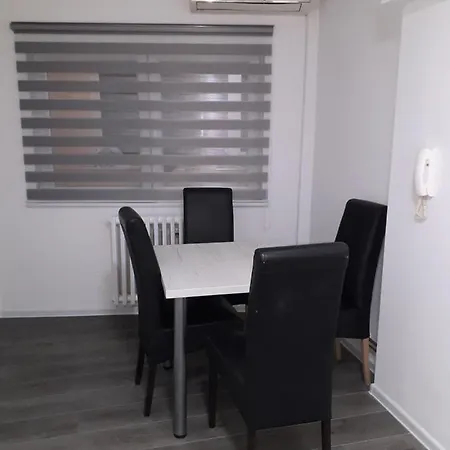 Cumurija Bridge Apartment *